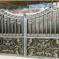 مدل درب فلزی فرفروژه بسیار زیبا با طراحی منحصر به فرد مناسب برای ورودی باغ ویلا و حیاط کد 461